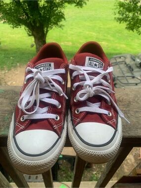 Converse Red Low Top Chuck Taylor All Star Sneakers